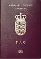 Page de couverture d'un passeport ordinaire du Groenland sans mention de l'UE.