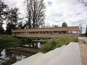 Passerelle des Bis vue des tennis de Certoux