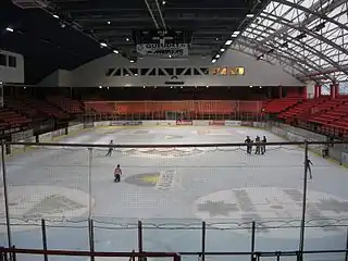 La grande patinoire du Coliseum.