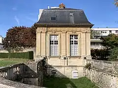 Pavillon de l'ancien château.