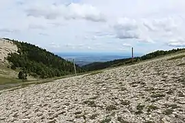 Portion de route dans les derniers kilomètres du versant sud.