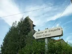 Panneau pour la source et chapelle Saint-Caprai