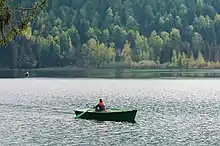Pêcheurs sur le lac de Bonlieu.