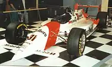 Même voiture (la Penske PC23).