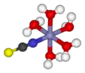 Le complexe rouge sang pentaaqua(thiocyanato-N)fer(III), [Fe(NCS)(H2O)5]2+, indique la présence de Fe3+ en solution.