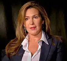 Description de l'image Peri Gilpin on Pop Goes The Culture TV.jpg.