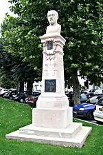 Buste de Jean-Joseph Perraud