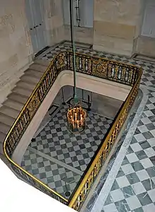Escalier vu d'en haut