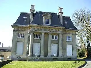 « Petit Château ».