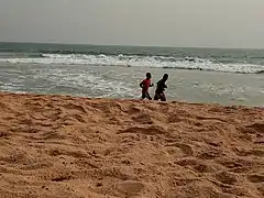 Petites foulées à la plage de Fidjrossè dans la commune de Cotonou  au Bénin