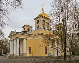La cathédrale Saint-Alexandre-Nevski.
