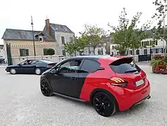 Version GTi 30th by Peugeot Sport avec option Coupe Franche