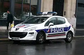 Peugeot 308 avec rampe LAPI