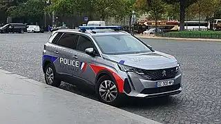 Peugeot 5008 II phase 2 de la police