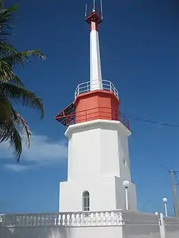 Phare de Makemo.