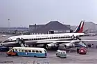 Un Douglas DC-8 à l'aéroport d'Amsterdam-Schiphol en 1963