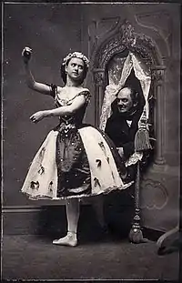 Phineas Taylor Barnum avec la ballerine Ernestine de Faiber