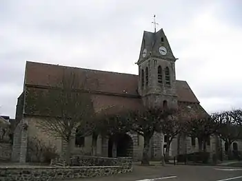 L'église Saint-Pierre-et-Saint-Paul.