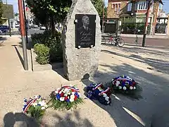 Stèle en hommage à Charles de Gaulle à Aulnay-Sous-Bois