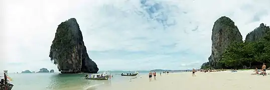 La plage de Phra Nang