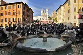 Fontaine Barcaccia et église de la Trinité-des-Monts