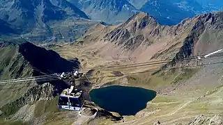 Le col de Sencours et le lac d'Oncet.