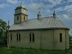 Eglise de l'exaltation de la Croix à Pidvalne, classée.