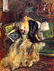 Peinture en couleur figurant une femme  êtue d'une robe blanche assise sur un divan.