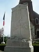 Monument aux morts de Pierrepont-sur-Avre.