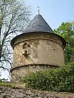 Pigeonnierdu château de Valleroy.