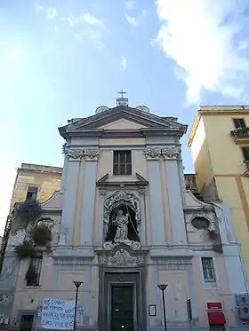 Façade de l'église.