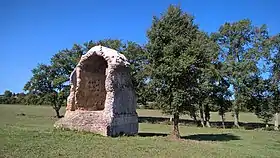 Pile gallo-romaine de la Montjoie