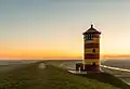Lever de soleil au phare de Pilsum en 2022.
