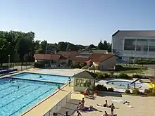 photo de la piscine de Châlus
