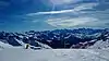 Pistes des Gentianes et de la Mauriennaise du domaine skiable d'Orelle depuis le col de Rosaël (Savoie).