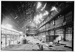 L'aciérie de Monessen (Pennsylvanie), a servi de site à la séquence de la bataille finale entre RoboCop et Clarence Boddicker.