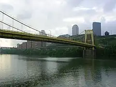 Pont franchissant la Monongahela à Pittsburgh.