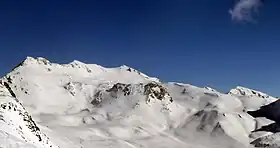 Vue du piz Surgonda depuis le piz Campagnung.