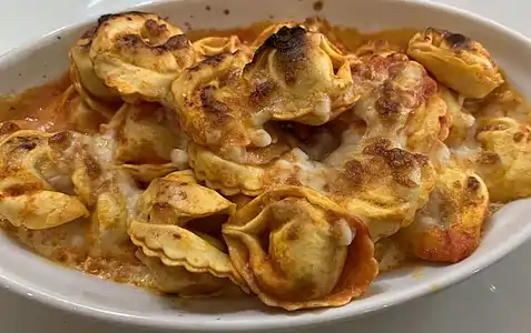 gratin de cappelletti.