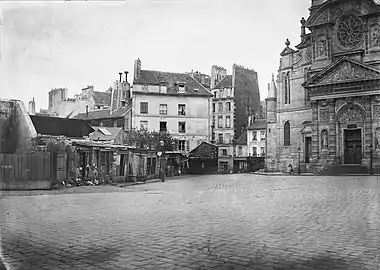 La place Sainte-Geneviève, photographiée par Charles Marville vers 1870.