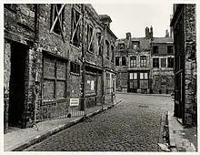 Place aux Oignons et rue des Vieux Murs en 1976