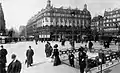 Photographie vers 1910, l'entrée du métro n'existe plus.