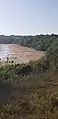 La plage de Clugny vue de l'espace la séparant de la plage du Vieux-Fort