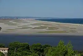 Le massif de la Clape depuis Leucate