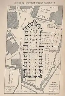 Plan d'une cathédrale avec la localisation de l'entrée du doyenné en haut à gauche