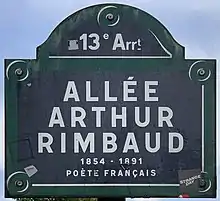 Voir la plaque.