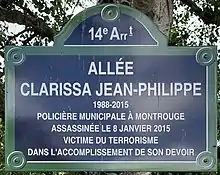 Voir la plaque.