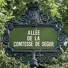 Voir la plaque.