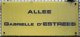 Voir la plaque.