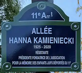 Voir la plaque.